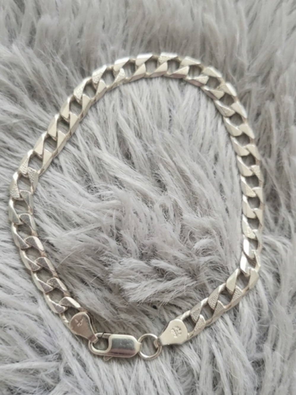 9.25 Sterling Silver Curb Chain Bracelet - Silver